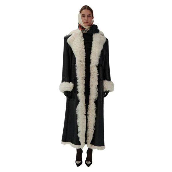 MAGDA BUTRYM DOUBLE BREASTED SHEARLING COAT IN BLACK - Image 4