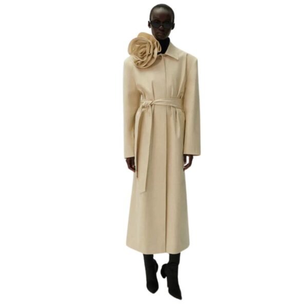 MAGDA BUTRYM BELTED GABARDINE COAT IN CREAM - Image 3